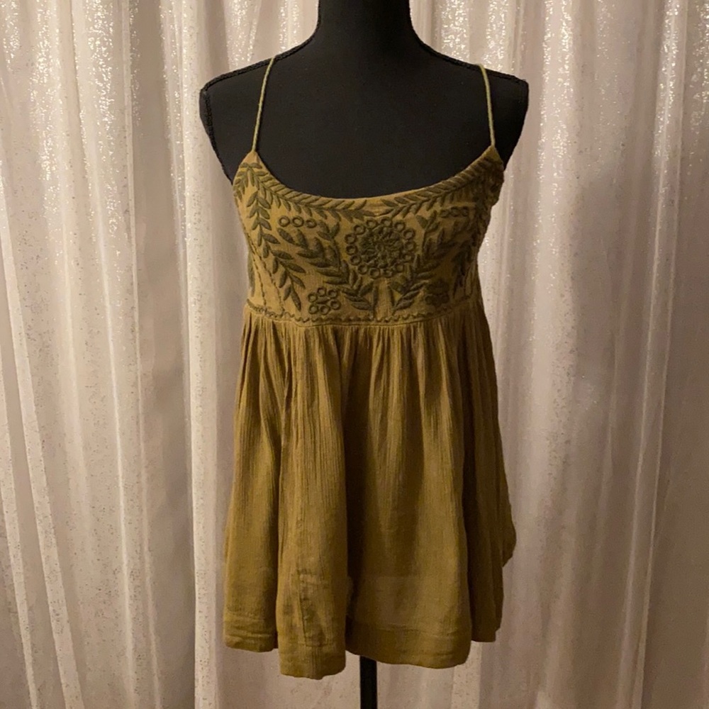 FREE PEOPLE embroidered tank-top blouse